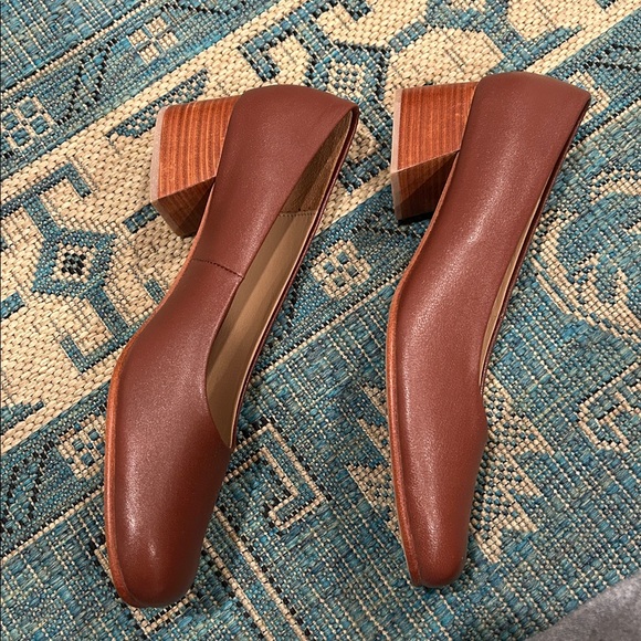 NWOT Huma Blanco Luisa Leather Mid Heel Pump 9.5/40 - Picture 10 of 11